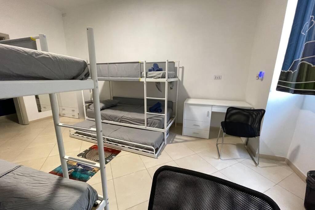 2 Bed Apt In Heart Of St Julians - 5Min From Seafront San Ġiljan Extérieur photo