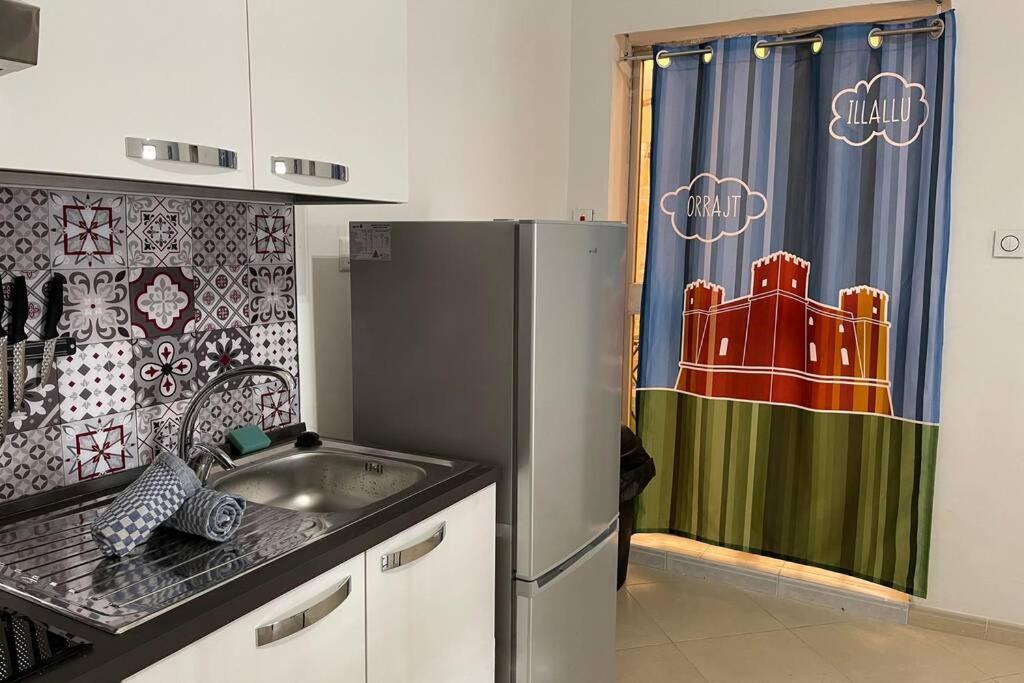 2 Bed Apt In Heart Of St Julians - 5Min From Seafront San Ġiljan Extérieur photo